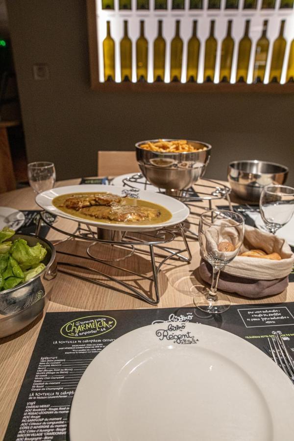 Ibis Styles Clermont-Ferrand Aeroport Hotell Exteriör bild